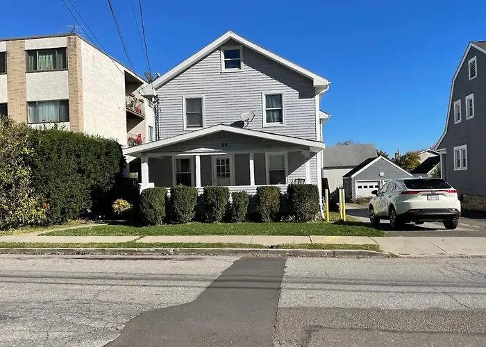Modern Home Off I-95 Perfect For Families & Business Stay With Ample Parking