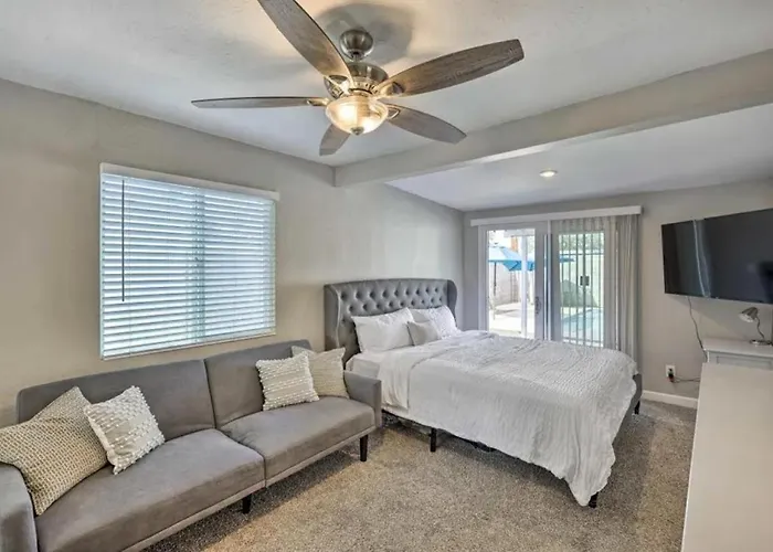 Tempe Oasis With Private Pool And Spa