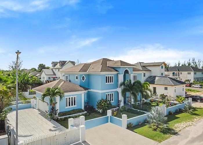 Blu Diamond Luxury Estate