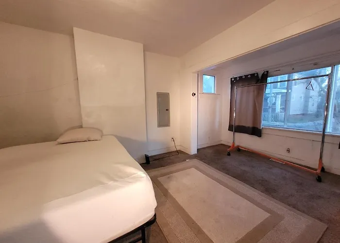 Downtown Norfolk Private Room D1