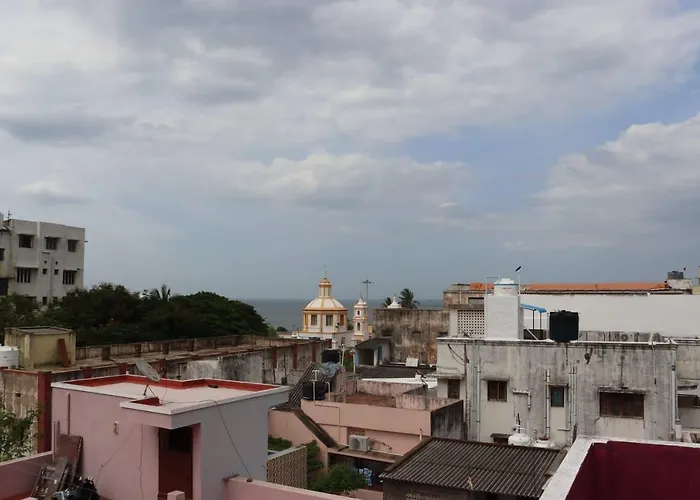 Gugan Pondi 2Bhk Home Stay