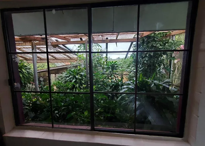 Tarzali Boho Gardens Guest House