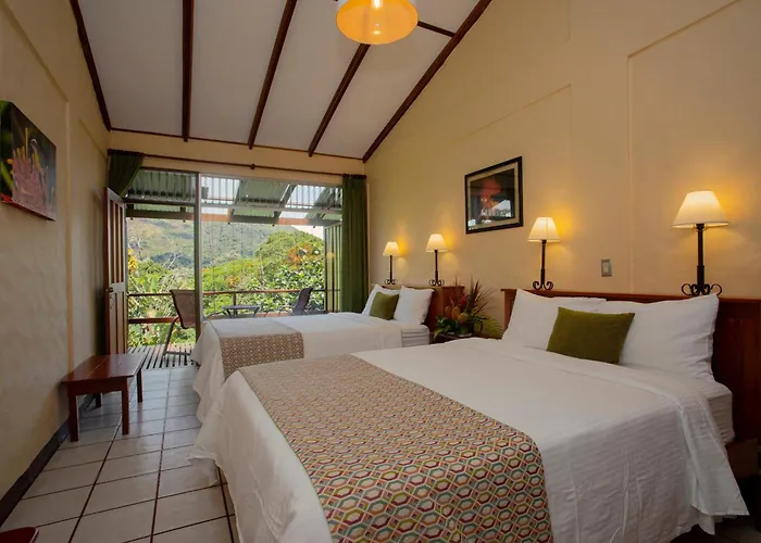 Vacation homes Arenal Observatory & Trails