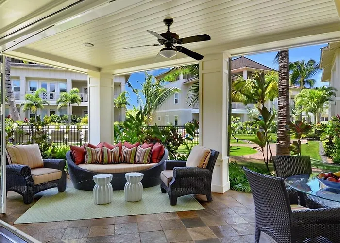Ground Floor Poolside Villa Short Walk From Top Beach In Kauai With Great Pool