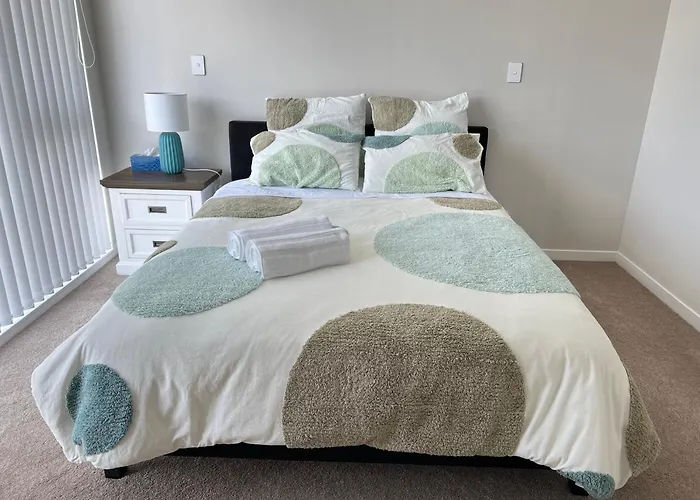 8 Ocean Rd