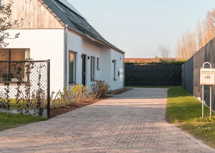 Villa Midi