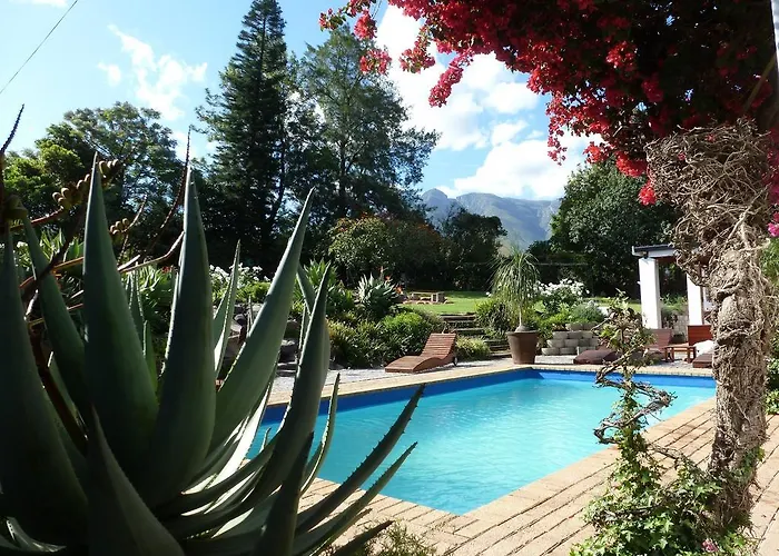 Guest house: Marula Lodge