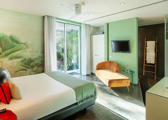 Casa Vela Boutique House & Spa