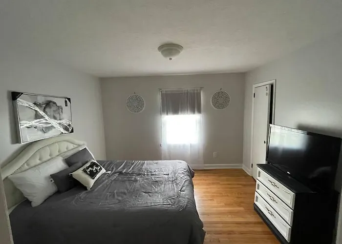 1 King/2Queen Bd Home Next To Big Park