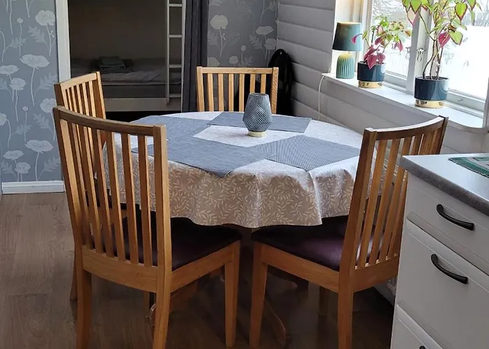 Trevligt Hus/Stuga I Svaertinge