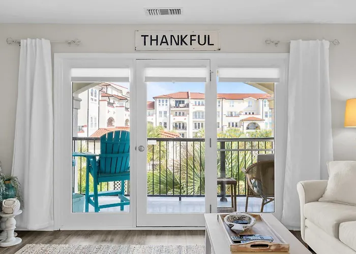 Villa Capriani Condo W/ Direct Beach Access!