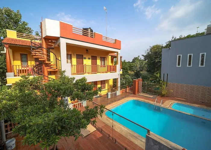 Mukhil Paradise Villa