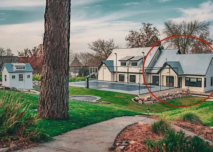 Guest House - 1 Bedroom North Salt Lake Stay