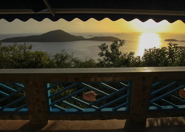 Vacation home: Aleli Cottages