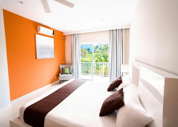 Luxury Villa Iberosta Del Mar - 4Bdr, Private Beach, Pool & Jacuzzi