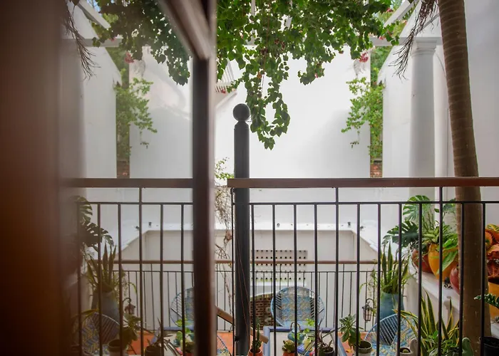 Residence De L'Eveche - Entire Villa In Pondicherry- A Cgh Earth Saha Experience