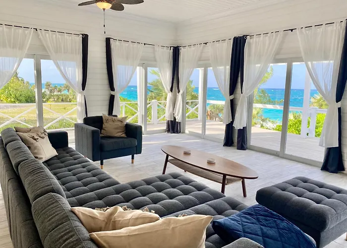 Eleuthera Retreat - Private Villa & Cottages On Pink Sand Beachfront