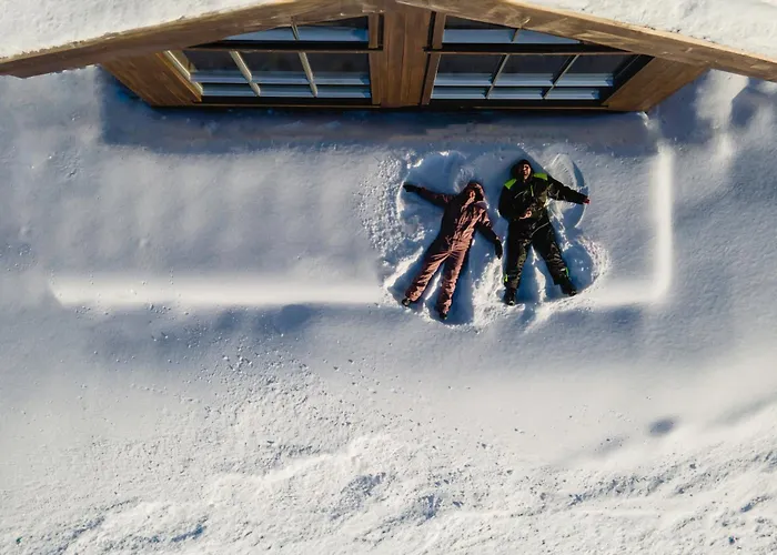 Moderne Hytte Med Badstue - Ski-In & Ski-Out