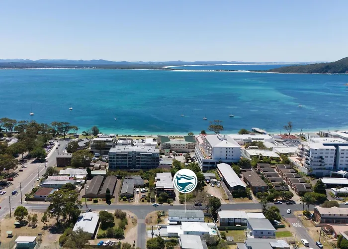 Shoal Bay Beach House Two