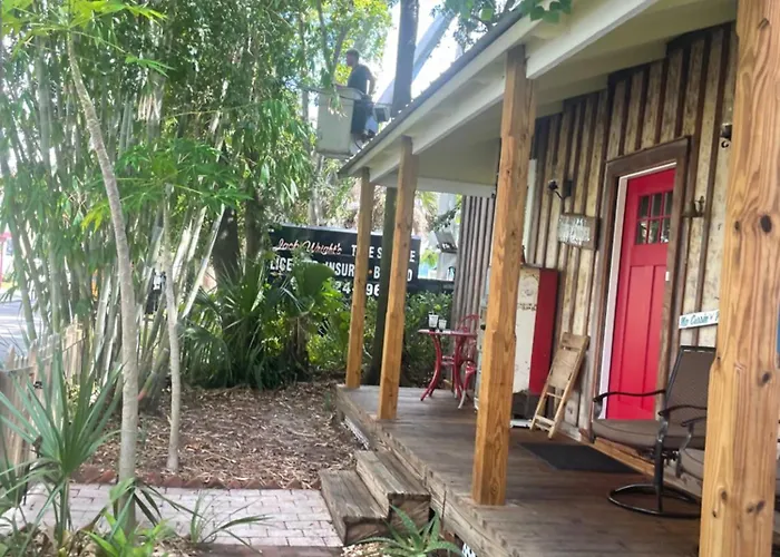 150-Year-Old Lincolnville Cottage 3Bedroom 2Bath