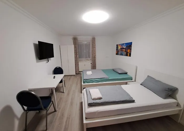 Pension Alex - Tocxan Ug