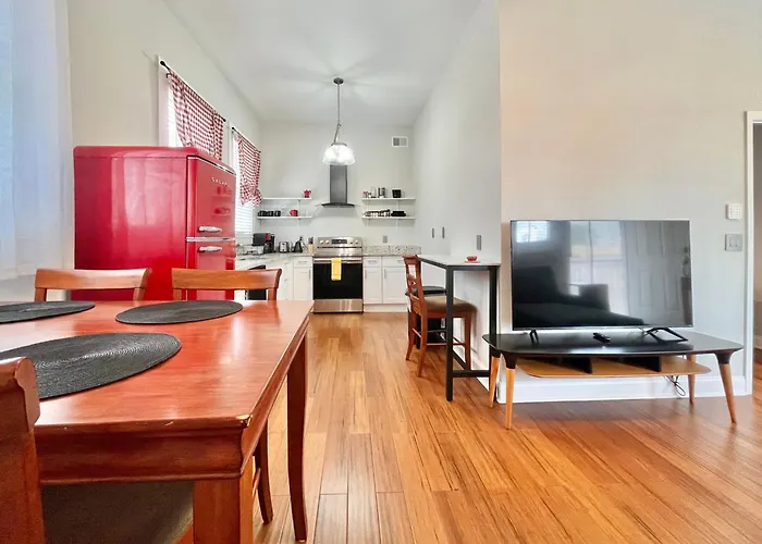 Lovely Guesthouse In The Up-And-Coming Springfield
