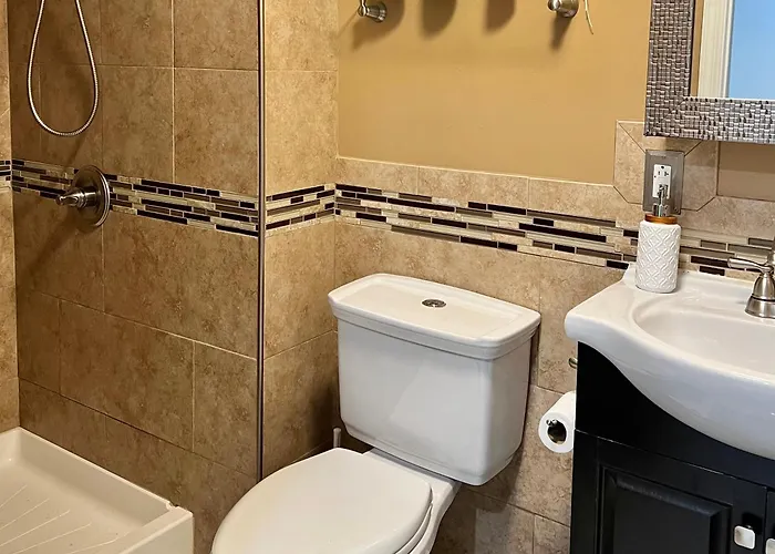 Luxury Guest Home - 10 Min To Jfk