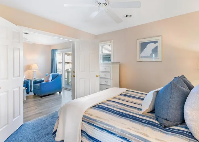 Lighthouse Point Villas