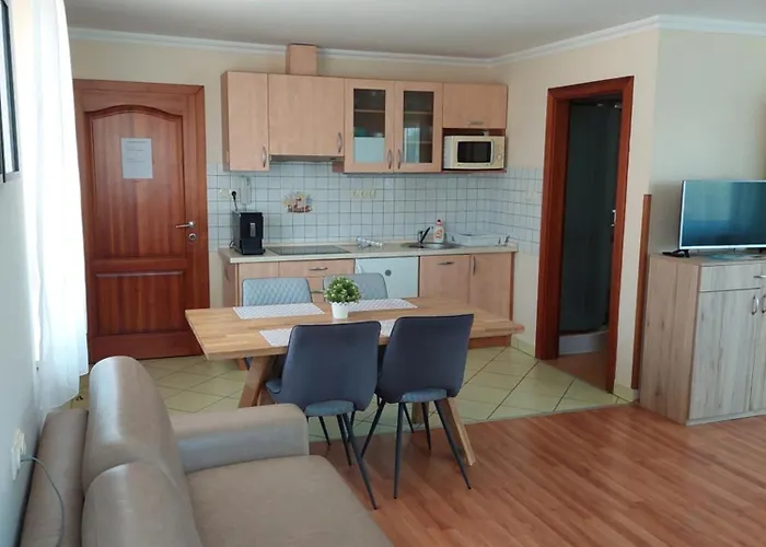 Elek Apartmanhaz