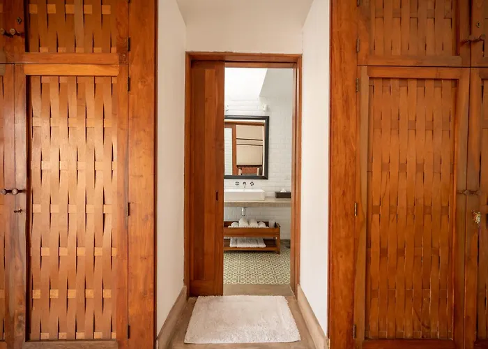 41 Lighthouse Street