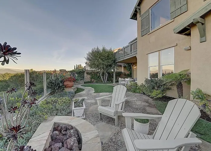 Sunny Getaway In Newport Coast W/ City Light View