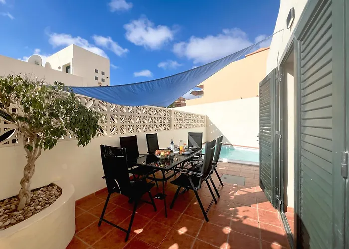 Olympia House Lovely, Close To Town And Beaches With Private Pool & Fast Wifi