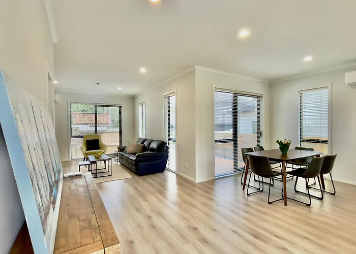 Sky Stars Brand-New Comfortable 3 & 4-Bedroom Houses