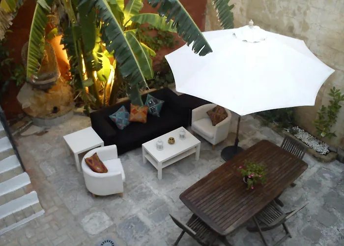 Apartamentos El Patio Andaluz