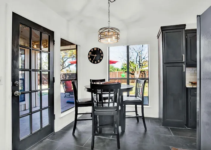 Cozy Parkside Home