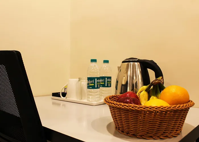 Housemate Hotel