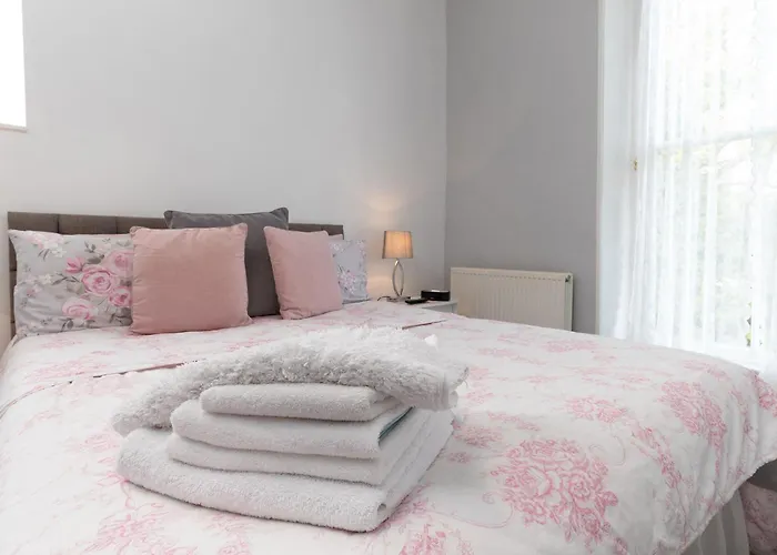 Dolafon Guest House