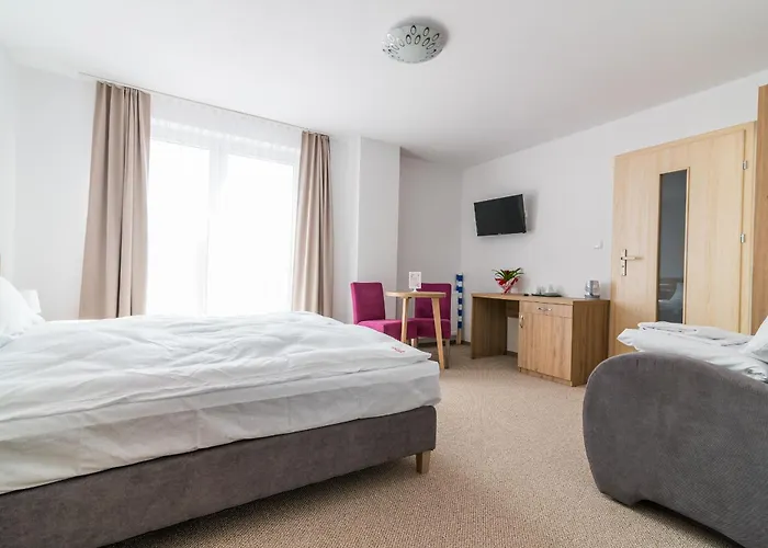 Magnolia Pokoje I Apartamenty Debki