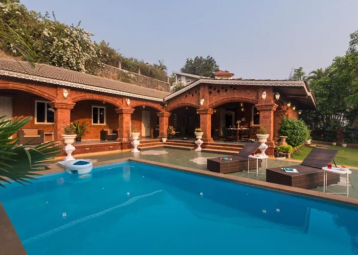 Saffronstays Chira-4Br Heritage Villa With Laterite Stone Walls, Verandah Sit-Outs & Private Pool