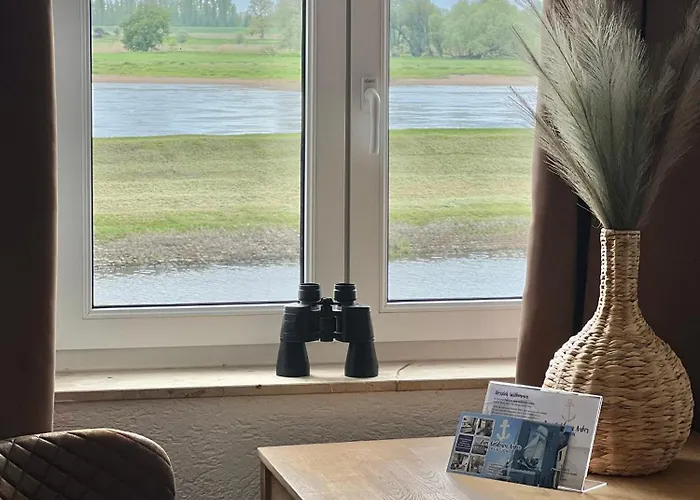 Pension Zum Goldenen Anker Direkt An Der Elbe