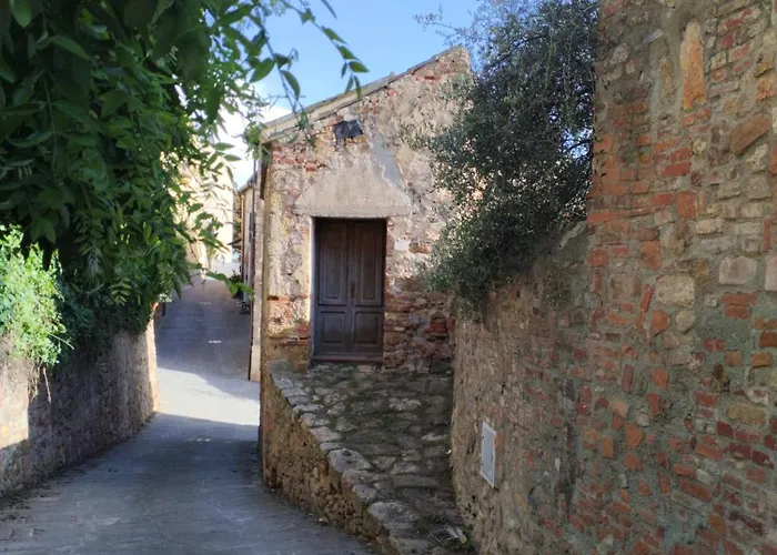 Nuovo Appartamento In Borgo Medievale