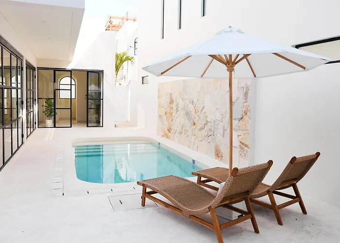 Casa Mona - Luxury 3 Bedroom Villa In Bingin Uluwatu