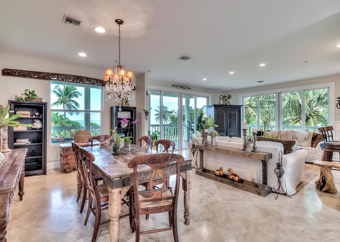 Sol Mar-Oceanfront Beachhouse