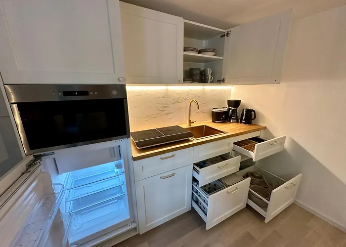 Bio Kastanienhof Erfurt - Appartements Und Ayurvedische Jurten