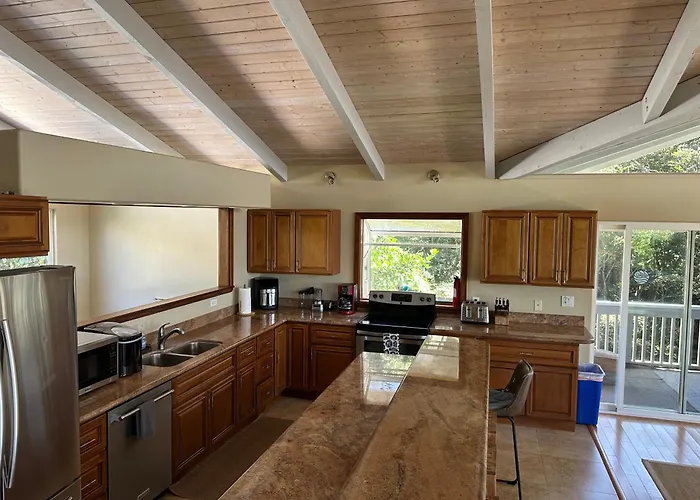 Ocean Views, Indoor And Outdoor Brilliance!