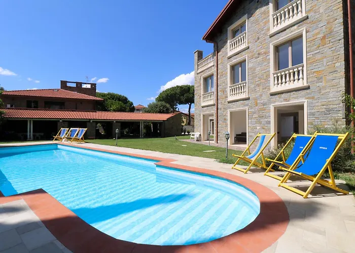 Da Ilaria Piano Terra Di Villa Con Piscina E Parcheggio