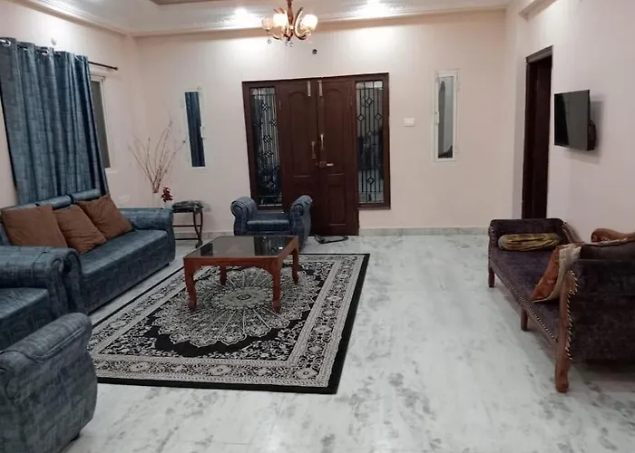 6Bhk Ac Home For Families In Prime Loc Hyderabad