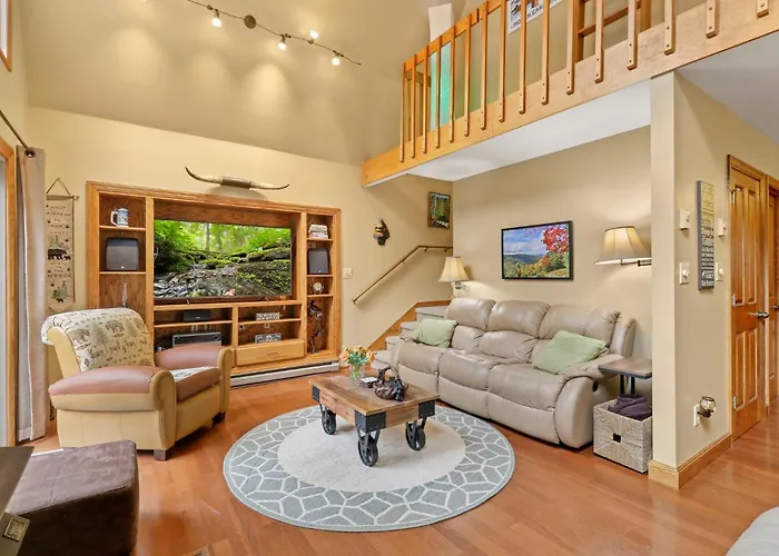 360 Locust Ridge Rd Whole By Carolina Stays