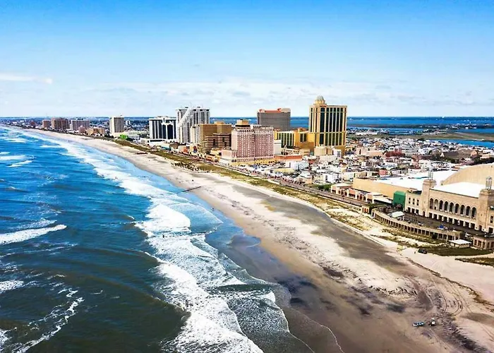Seaside Serenity Ac- Newly Updated Ocean View Home -3 Bed 2 Bath