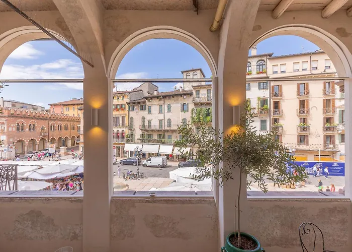 Corte Realdi Piazza Erbe Verona